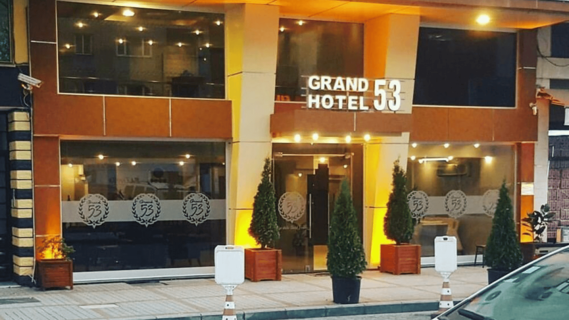 Otel